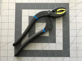 65-852 Armstrong U.s.a Soft Jaw Cannon Plug Plier Euc