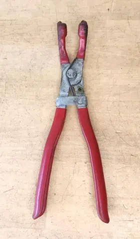 Ya824b Blue Point Tools - 9 Inch Long Spark Plug Boot Puller Pliers