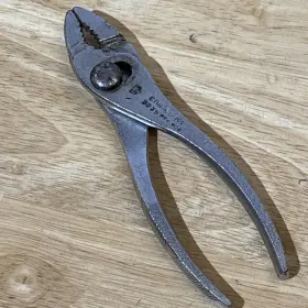 3235 Challenger 5.5 Inch Narrow Nose Slip Joint Pliers Vtg Usa Read