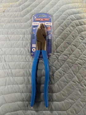 Channellock 025582146472 369 9.5 Inch Long Xlt High Leverage Round Nose Linemens Pliers