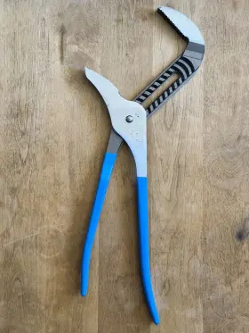 Channellock 025582520142 480 20-inch Bigazz Straight Jaw Tongue And Groove Pliers - Made In Usa Channellock 025582520142 480 20-inch Bigazz Straight Jaw Tongue And Groove Pliers - Made In Usa