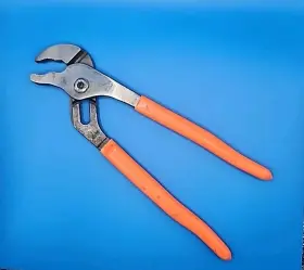 Cpl-1425 Cornwell 9.5 Inch Curved Jaw Tongue And Groove Plier