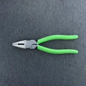 Cpl6g Cornwell Tools 7-1/2 Inch Linesman Pliers Green Grip
