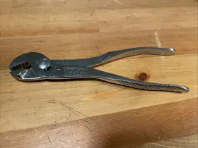 44763 Craftsman 7 Inch Curved Nose Parrot Slip Joint Pliers Usa