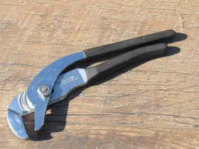 P945393 Craftsman 45393 9-45393 Pipe Wrench Slip Joint Pliers P 9 Usa 7 Inch Length 945393