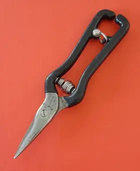 Craftsman 45441 6.5 Inch Spring Loaded Shear Snips No. Black Handle Grips