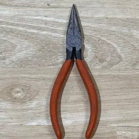 1032-6 Crescent 6.5 Inch Needle Nose Pliers With Stripper Orange Handle Bell Sytems