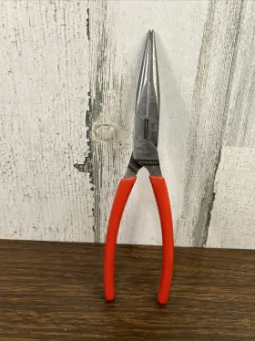 185.20g Facom Long Nose Half Round Pliers -