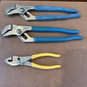 113-111 Fuller Japan Hand Tools With Grips Lot Of 3. 2 Slip Joint And Tongue Grove