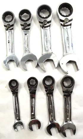 219-18-15-14-13-12-10-9 Mac Tools 234-28-238-214pt 8 Metric Stubby Ratcheting Combo Wrenches Rwms