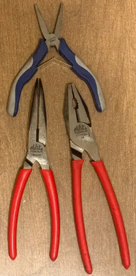 Mac Tools E117883 Bent Needle Nose And Linemans With Cutters Expert Flat Precise Pliers