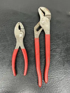 M526g Mac Tools M420g Vtg Pair Of Pliers Adjustable Offset Red Handles Comfort Grip