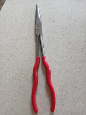 P114s Mac Tools P114s- 11 Inch Long Soft Grip Straight Tip Needle Nose Pliers