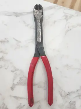 P301807 Mac Tools 11 Inch Long Reach Diagonal Pliers Red
