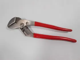 P301814 Mac Tools 10 Inch Tongue And Groove Pliers Channel Locks Red Grips