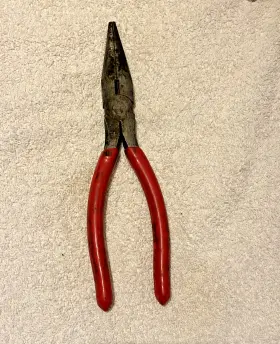 P301822 Mac Tools 8 Inch Needle Nose Pliers With Cutter