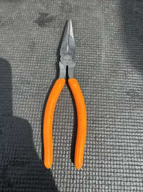 P3018220 Mac Tools Usa 8 Inch Long Needle Nose Plier Orange New Kinda Ugly