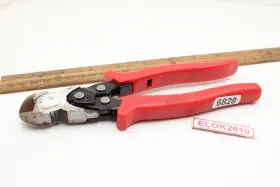 P301902 Mac Tools 7-1/2 Inch Cutters Lineman Red Rubber Grip Pliers Usa