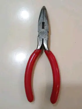 P301956 Mac Tools Bent Needle Nose Red Handle Pliers With Cutter 6 Inch Usa