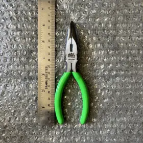 P301956g Mac Tools Bent Long Nose Pliers - 6 Inch Green Needle