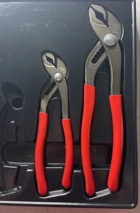 P7ajcst Mac Tools 2pc Adjustable Offset Pliers With Red Comfort Grip Handles Pajcst