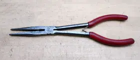 P301731 Mac Tools P901731 - 11 Inch Long Spring Loaded Needle Nose Pliers With Cutter