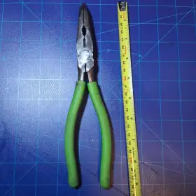 Mac Tools P9bn-g Pliers 9 Inch Crook Nose Neddle With Cutters