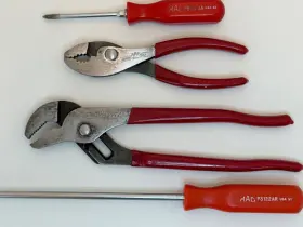 P3122ar Mac Tools Pb201xa Assortment Pliers And Philips Drivers M420g M526g