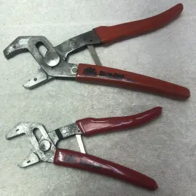 Rgb9 Mac Tools Rgb6/rgb9 Robo Grip Set Of 2 Pliers Rg6 And Rg9 Mechanic Tool Made In Usa