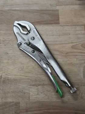 Matco Tools Clp10 10 Inch Locking Pliers With Combination Jaw