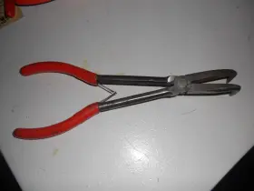 Pd00112p Matco Tools Long Reach 90 Degree Orange Bent Needle Nose Pliers