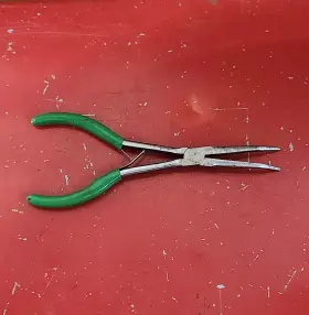 Pmo06pag Matco Tools 7 Inch Long Needle Nose Bent Pliers Green