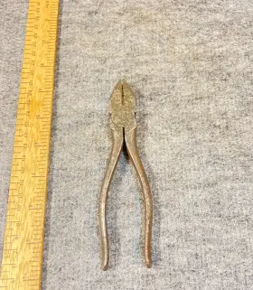 Tl-13-a Peri Lineman Pliers 6 Inch Side Cutting Wire Stripping Notch Italy