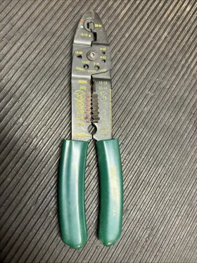 7699 Sk Cutter/stripper/crimper Pliers 8 1/2 Inch Long. 10-22 Awg New