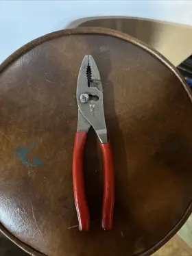 137cf Snap-on Tools 8-1/4 Inch Red Talon Grip Long Slip Joint Pliers Usa Used/flaws