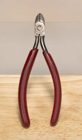 184f Snap-on Vintage Vacuum Grip Small 4-1/2 Inch Wire Cutting Pliers Usa
