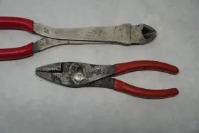 312cf Snap-on 312cf/47cp Usa 11 Inch Vectoredge Heavy-duty Diagonal Cutter And 47cf Pliers