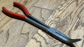 411-cp Snap-on 411cp Tools 11 Inch Long Reach Bent Curved Needle Nose Pliers Stork Red Grip