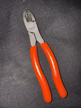 57cf-57cfo Snap-on Tools New 57cfo 7 Inch Orange Soft Grip Hd Combination Linemans Pliers Usa