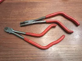 812ep-612ep Snap-on 812ep 612ep Red Pistol Grip Pliers Side Cutters 2pc Set Used