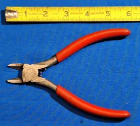 Snap-on 860dcp Snap-on A 6-inch Pair Of Adjustable Plastic Cutter Pliers With Set Screw