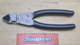 Snap-on 87bcfdt New - 7 Inch Long Dark Titanium Soft Grip Vectoredge Diagonal Cutter