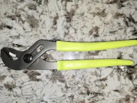91acphv Snap-on 91acp Tools 9 Inch Adjustable Joint Interlocking Channel Pliers