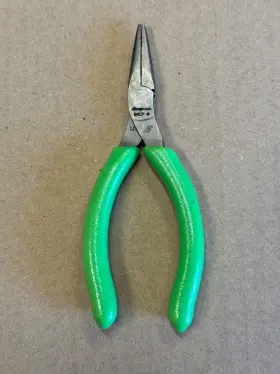 94cf-94cfg Snap-on Tools Usa Green Soft Grip 5 Inch Talon Needle Nose Pliers 94cf