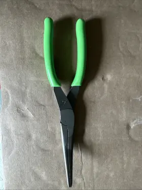 9735cf Snap-on Angle Pliers In Green. New