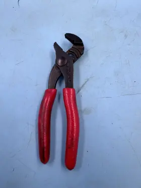 Awp45 Snap-on Tools Usa Red 5 Inch Adjustable Joint Channel Pliers