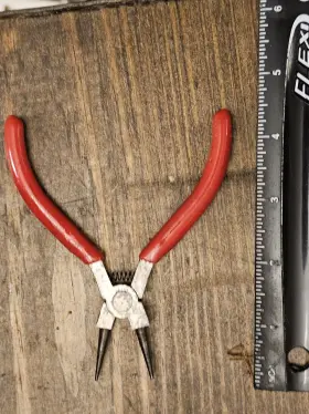 P90050a Snap-on 5 Inch Round Nose Precision Wire Bending Handling Pliers Vintage Good Shape