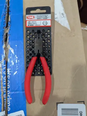 Srph-125bf Tone Snap Ring Pliers. Srph-125bf. 8-25mm. New. Red
