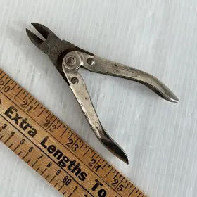 441-5 Utica Vintage Diagonal Cutting Pliers Model 1/2 Inch