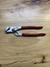 Blue Point HL16 6.5" Adjustable Tongue & Groove Joint Pliers Red Grip Usa Used. Price: $19.95.